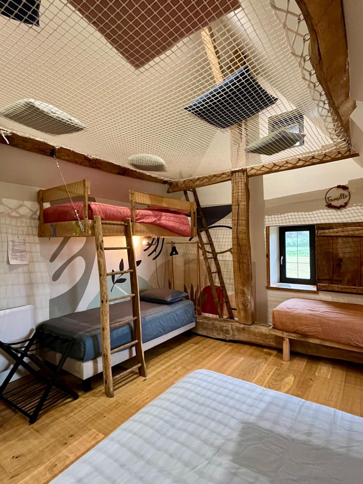 Domaine De La Bigottiere, Chambres D'Hotes Montigne-le-Brillant Екстер'єр фото